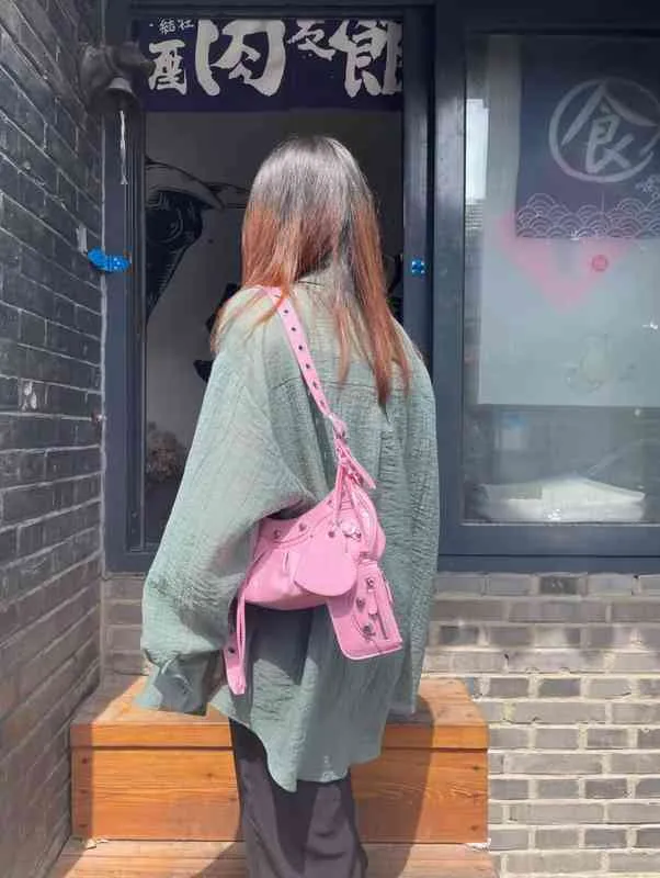 ファストファッション通販サイト トレンドパリs Bクレセントシティ機関車脇の下団餃子袋ショルダーメッセンジャーロックパンク 限定販売 Gameover Olszowy Org