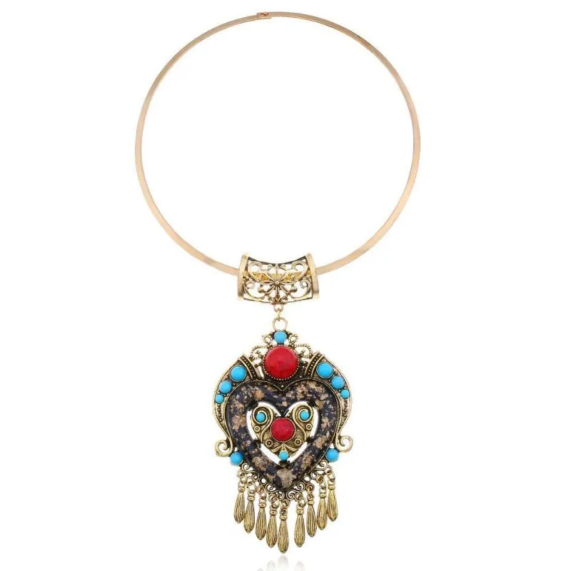 Pendant Necklaces LosoDo European And American Fashion Jewelry Retro Ethnic Style Geometric Inlaid Turquoise Tassel Love Pattern NecklacePen