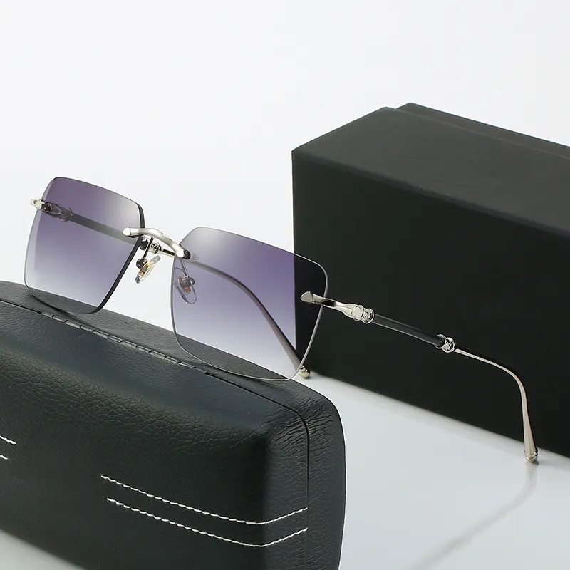 Coyote Cobra Pit Viper Style Designer Polarized Sunglasses in Black & Grey  132mm - Polarized World