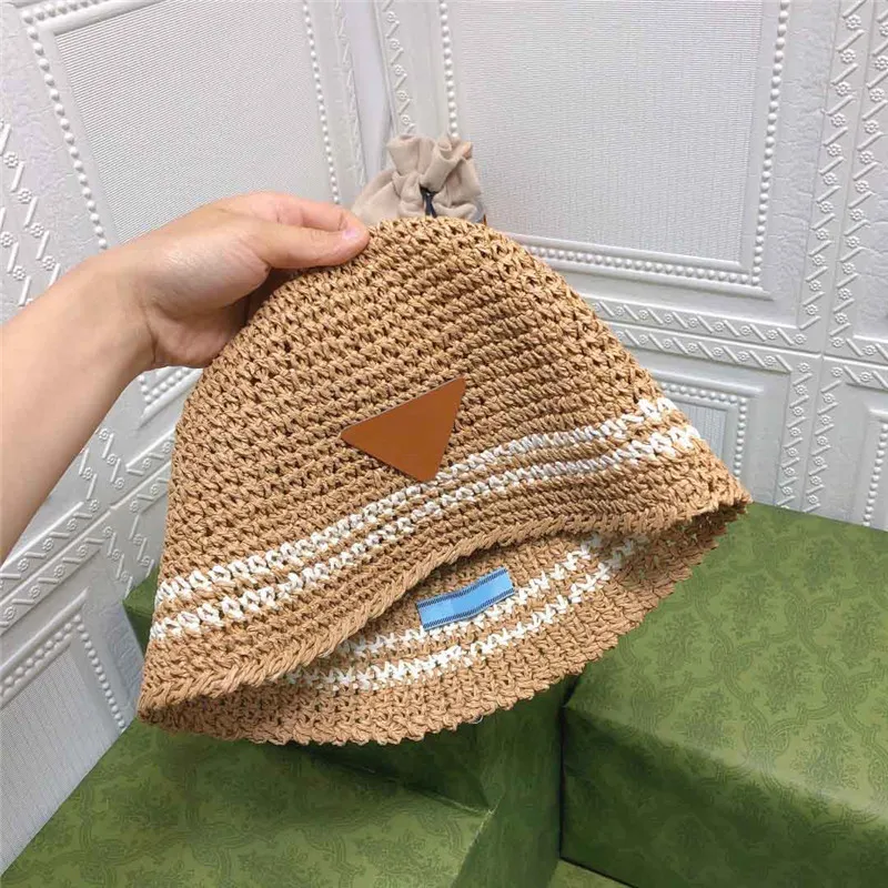 Grass Braid Women Bucket Hats Triangle Marks Designers UV Caps Sun Hollow Breathable Hat for Lady