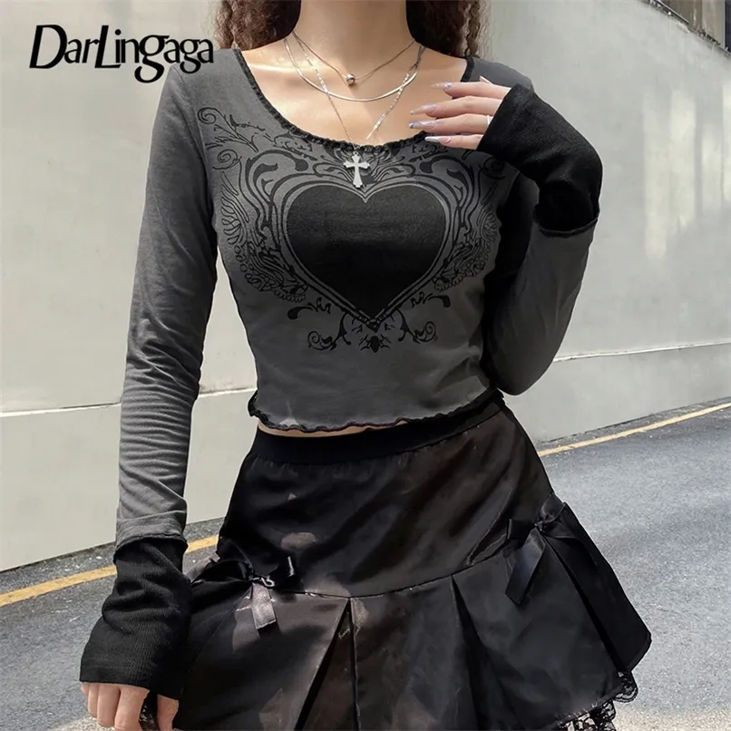 Darlingaga Grunge Retro Fashion Hjärttryckt Autumn T -skjortor för kvinnor Crop Top Dark Academia Gothic Clothes Eesthetic T Shirt 220524