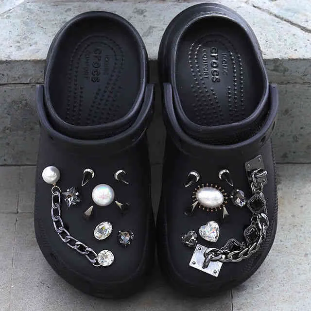 New Luxury Rhinestone Pearl Croc Charms Designer DIY Gem Shoes Decaration  Charm for Croc Clogs Kids Women Girls Gifts