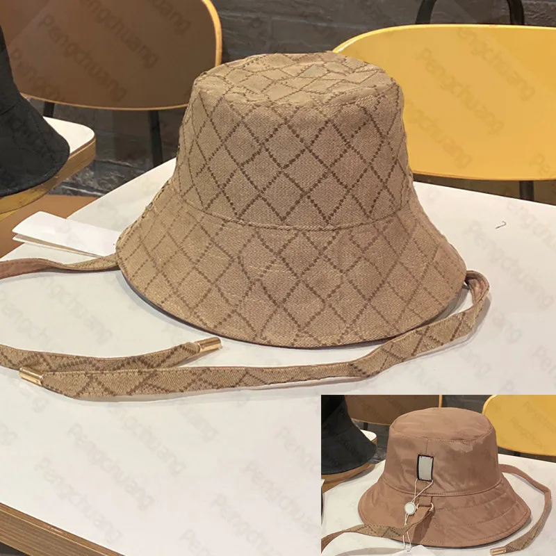Reversibel designer bucket hattar unisex sol hatt brun metall brevband mode solbonnet vandring mössor casquette man kvinna