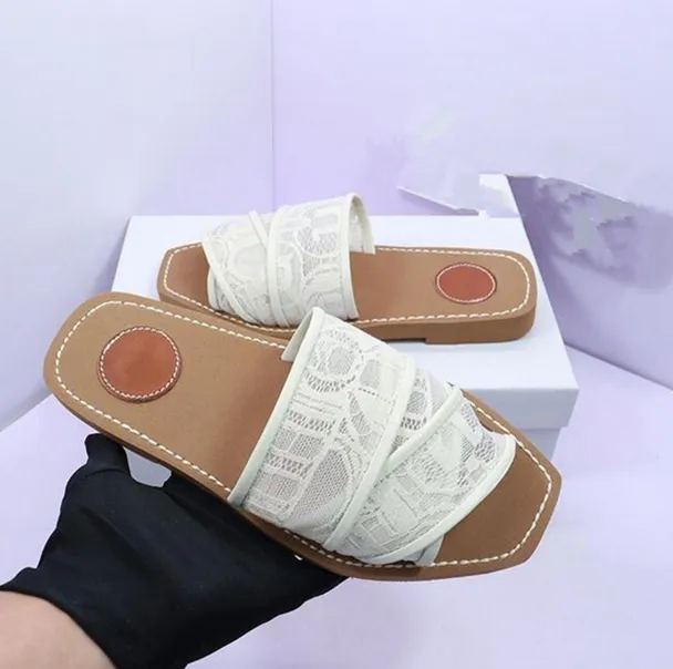 TT Low Heels Designer Sandals For Women Slides Trends Fashion Embroidered Floral Brocade Woman Lady Slippers Summer Beach Shoes 35-42 Loafers Sliders