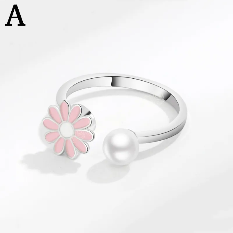 Huitan Chic Flower Floral Wedding Ring Vintage Style Finger Accessory For  Women, Delicate Aesthetic Jewelry For Anniversary Parties From  Zebediaherry, $11.51 | DHgate.Com