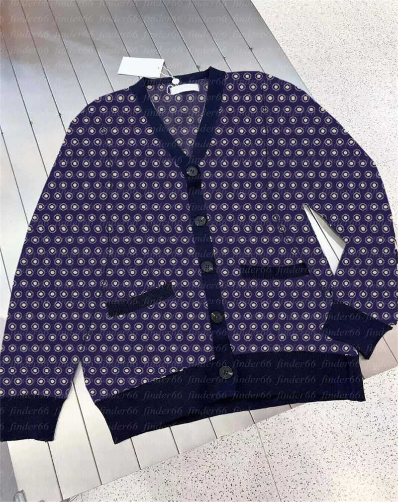 Kvinnors tröjor och stickad Cardigan v Collar Stick Jumper Heavy Craft Tide Fashion All-Match Female Sweater Jacket For Autumn Navy Blue