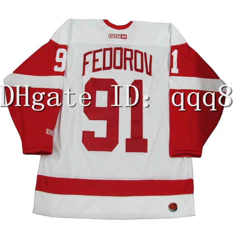 DHgate q888 Vintage CCM Hockey Jerseys Iconic Detroit Red Wings Legends Collection Shanahan Probert Murphy Howe Fedorov Redmond Sports Outdoors