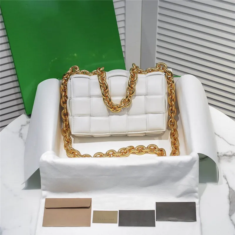 DHgate.com:BottegVenetas Cassettes Bags Luxury Chain