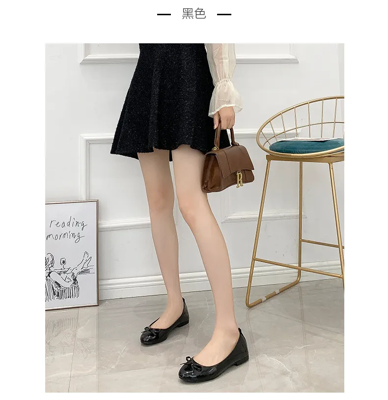 2022 new single Sandals shoe women`s round head bow soft bottom patent leather women`s shoes 35-40