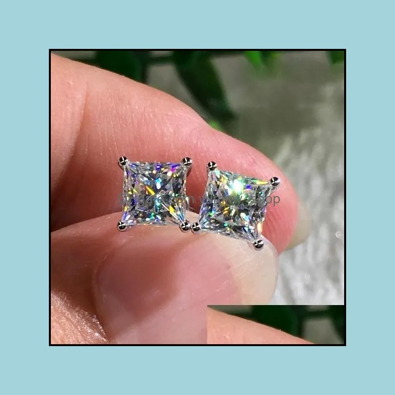 Fashion 18K White Gold Princess Cut Moissanite White Diamond Stud Earrings