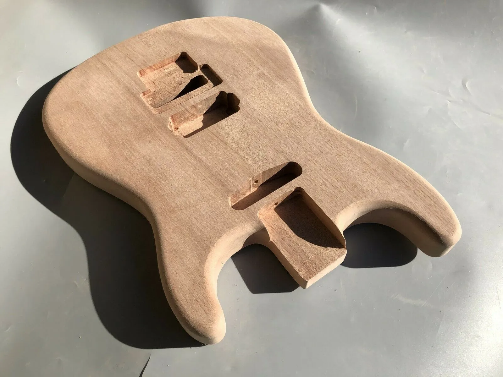 Mahogany Guitar Body Strat Style Guitar Bodies Bolt On Heel One Pickup DIY From Hongyun123, 114