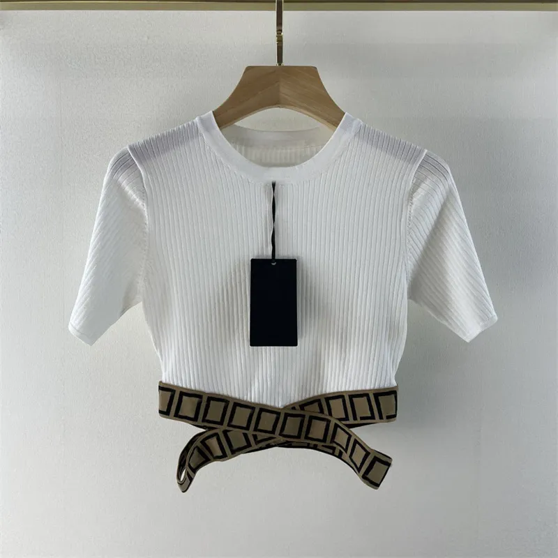 Tricots pour femmes avec épissage de lettres t-shirts à manches courtes polyvalents montrer dame haut T-Shirt blanc de haute qualité