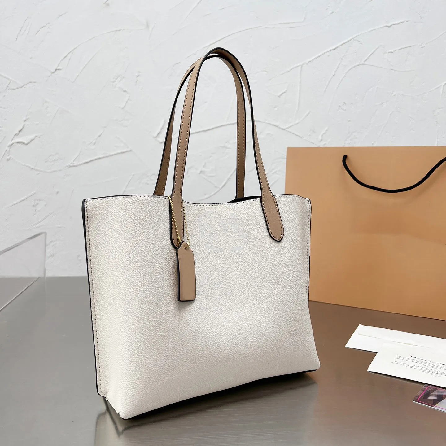 Coach highline leather tote hotsell