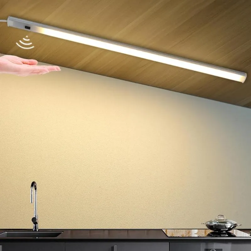 Luci notturne 30 40 50 cm PIR Motion Sensor Mano Scansione LED Light 5 V USB Bar Lampada Camera da letto Scrivania Lettura della cucina Casa Cucina Armadio Decorazione