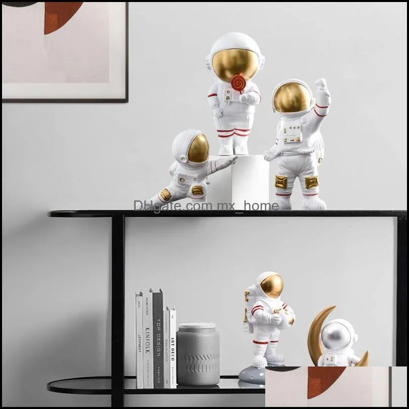 creative nordic modern astronaut resin decorative objects ornaments desk astronauta room home decor accessories furnishing