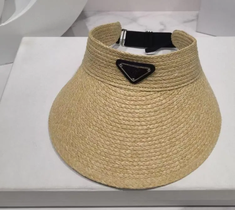 Designer Straw Visors Beach Sun Caps Mens Women Summer Metal Triangle Grass Braid Hats High Quality Men Woman Wide Brim Straw Hat Travel Cap Casquette 