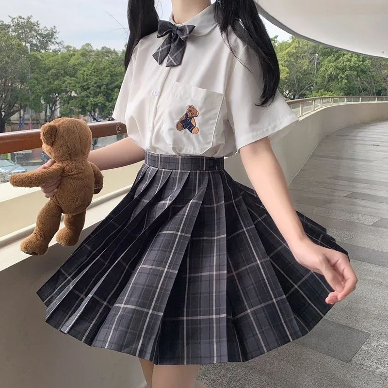 Pleated Skirt Schoolgirl Skirt Fashion Preppy Plaid Mini Skirt