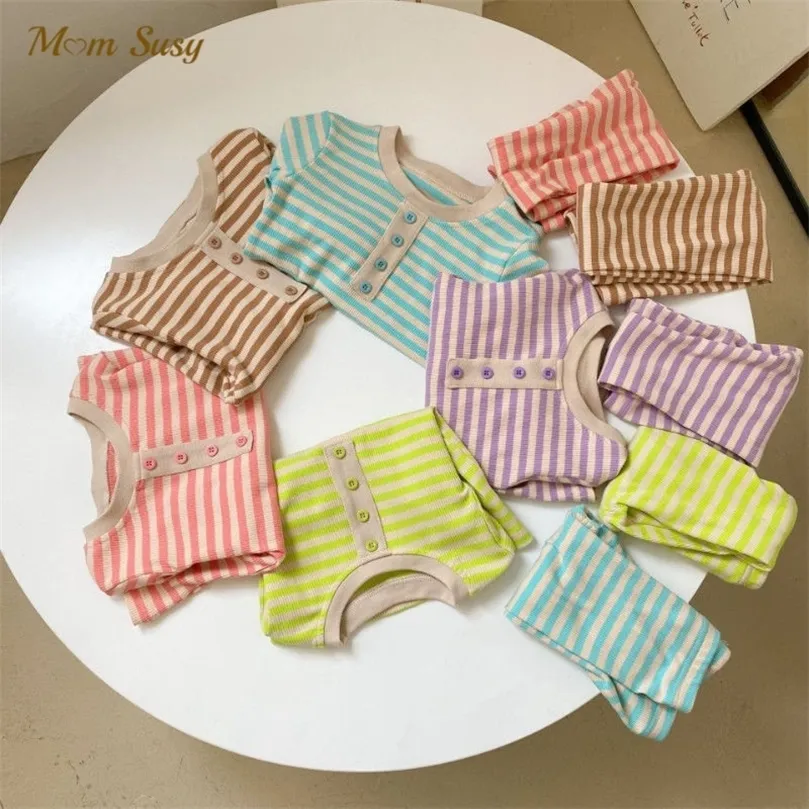 Baby Girl Boy Ribbed Striped Pyjamas Kläder Set 2st Cotton Spädbarn Toddler Långärmad sömnkläder Bodysuit Hemdräkt 1-10Y 220507