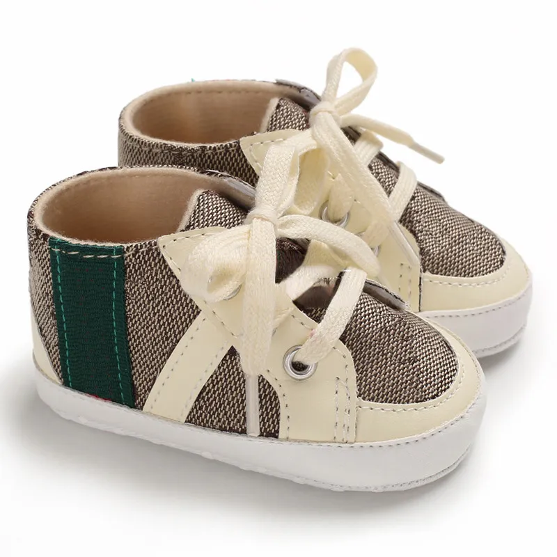 Pojkar Tjejer Toddler Första Walkers Baby Sneakers Soft Soled Crib Footwear Nyfödda Spädbarn Skor Kids