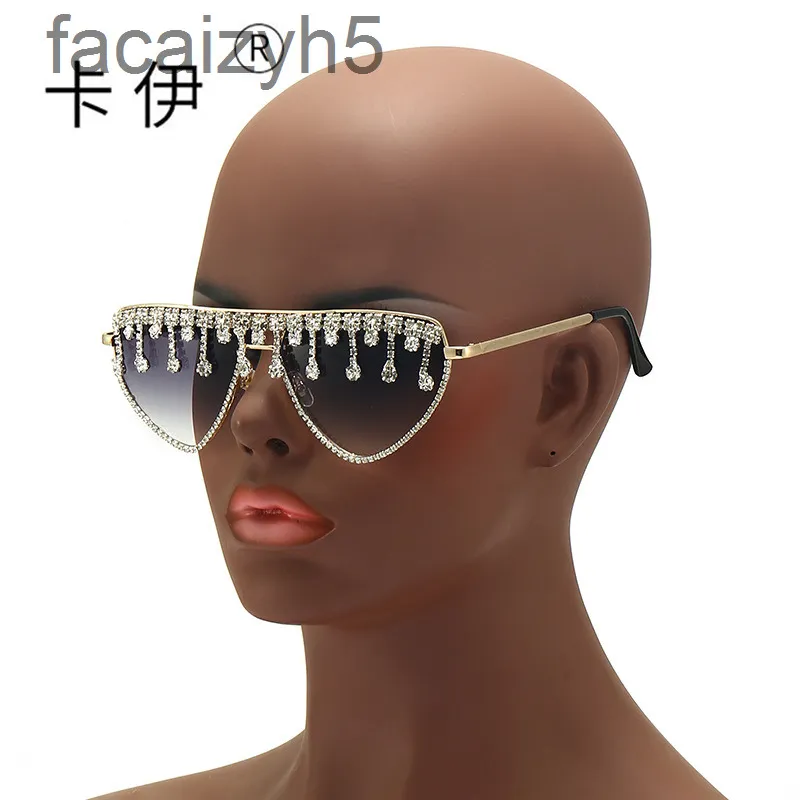 نظارات شمسية مصمم موضة جديدة عصا الماس المرأة المرحلة الديكور الاستوديو التصوير الفوتوغرافي مع زجاج 8WGU