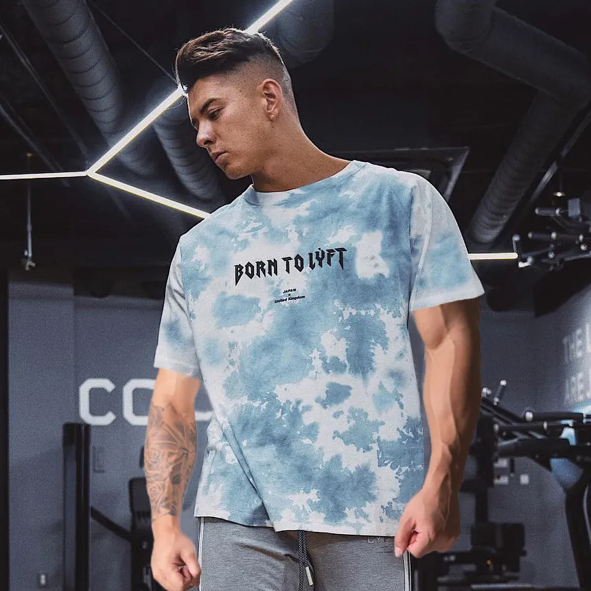 Fitness T-shirts Summer Short Sleeve Men's Muscle Camouflage Cotton Loose Sports Stor storlek Crewneck Top