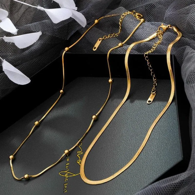 Chokers Vintage meerlagige roestvrijstalen platte kettingen voor vrouwen Gold Snake Chain Charm Choker Boho Mode-sieraden GiftChokers