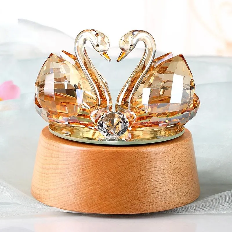 Decorative Objects & Figurines Girlfriend Speaker Music Box Rotating Luxury Boyfriend Wood Carrousel Regalos De Navidad Christmas Presents D