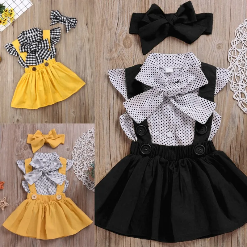 Été Enfants Vêtements Ensembles Nouveau-né Bébé Fille Plaid Bow T-shirt Bouton Jarretelle Jupe Bandeau Tenues 2pcs Vêtements Ensemble Enfant Fille Tenue 2314 v2