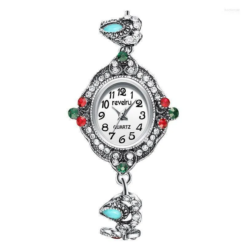 Orologi da polso Orologi semplici Donna Rosso Verde Strass Moda Casual Cinturino al quarzo selvaggio Orologio da donna Relogio Feminino 2022 Hect22