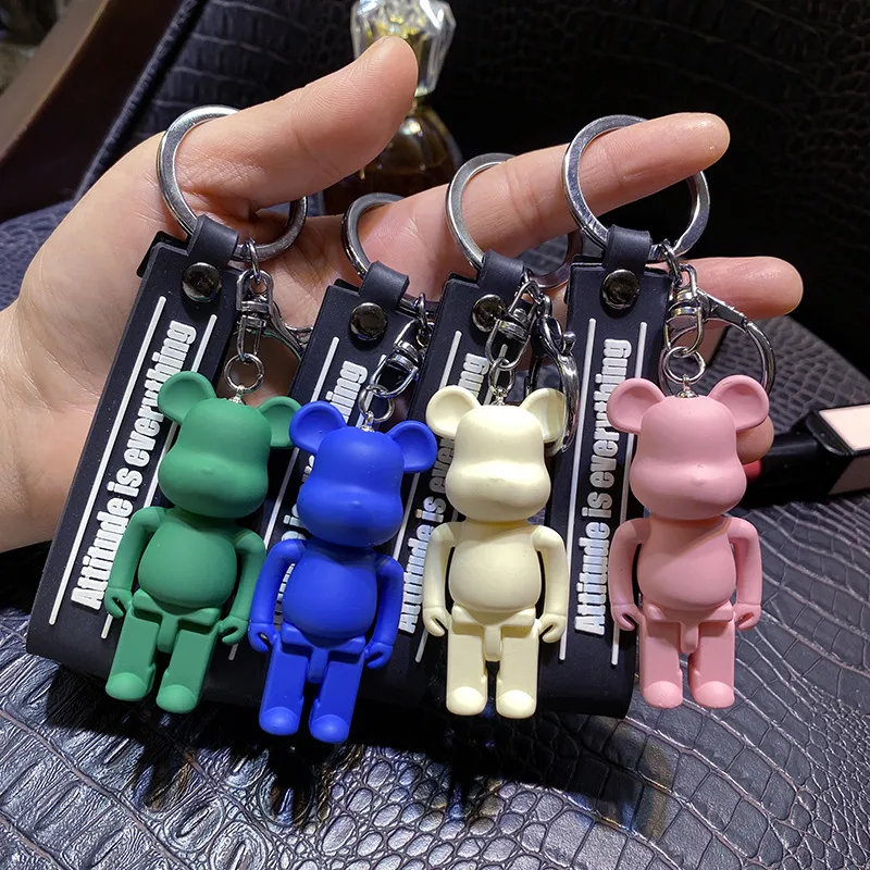 2022 Nieuwe monochrome gewelddadige beren Keychain Leuke creatieve cartoonliefhebbers Key Pendant Poll Bag Key Chains