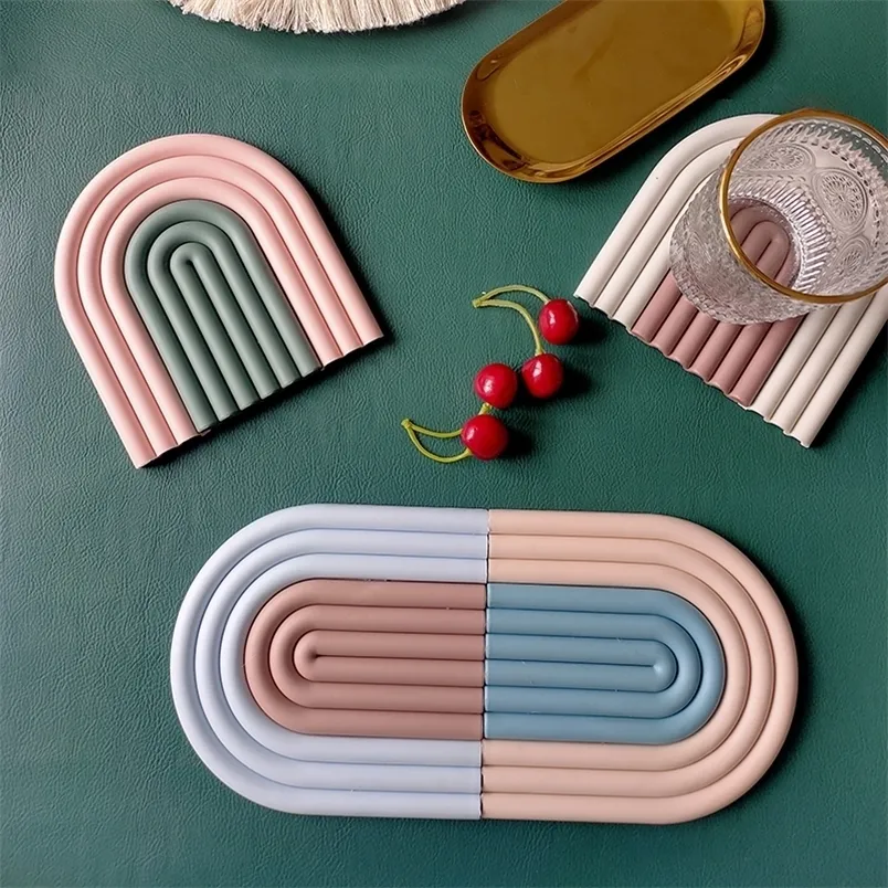 Style nordique Silicone amovible arc-en-ciel sous-verres coussins isolants tasse tapis plaque antidérapant napperon décor à la maison accessoires de cuisine 220627