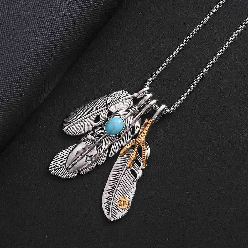 Stainless Steel Necklace For Man Korean Fashion Retro Feather Pendant Necklace Male Student Hip Hop Eagle Claw Jewelry Accessories