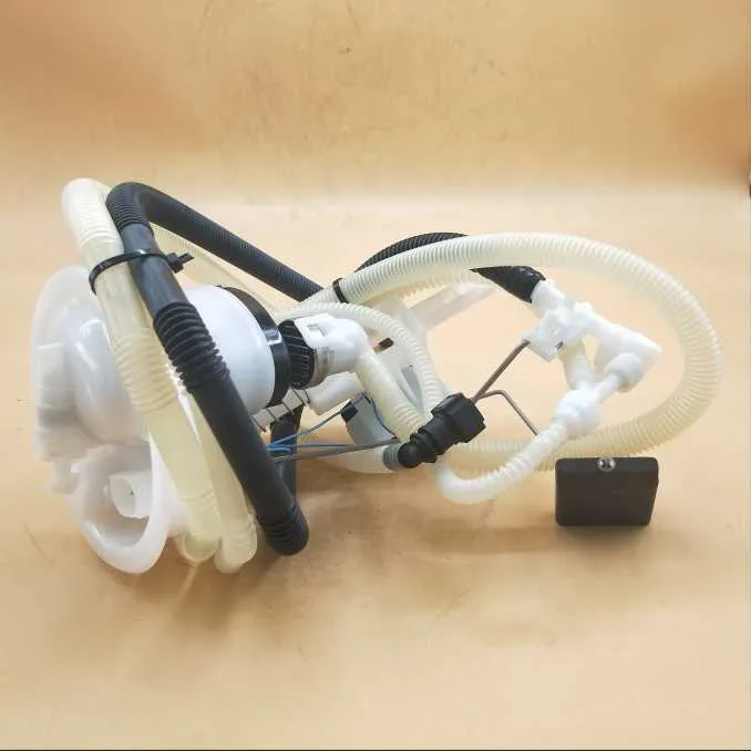 PAT New Fuel Filter Fit For BMW E81 E87 E88 E91 E92 X1 118i 130i 320i