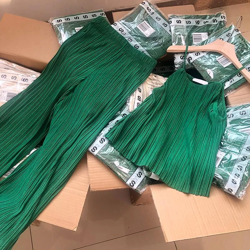 Pantalones de dos piezas para mujer Conjunto de cintura alta informal Camis de verano a juego Traje de pantalón ancho verde plisado 2 pantalón Traje femenino