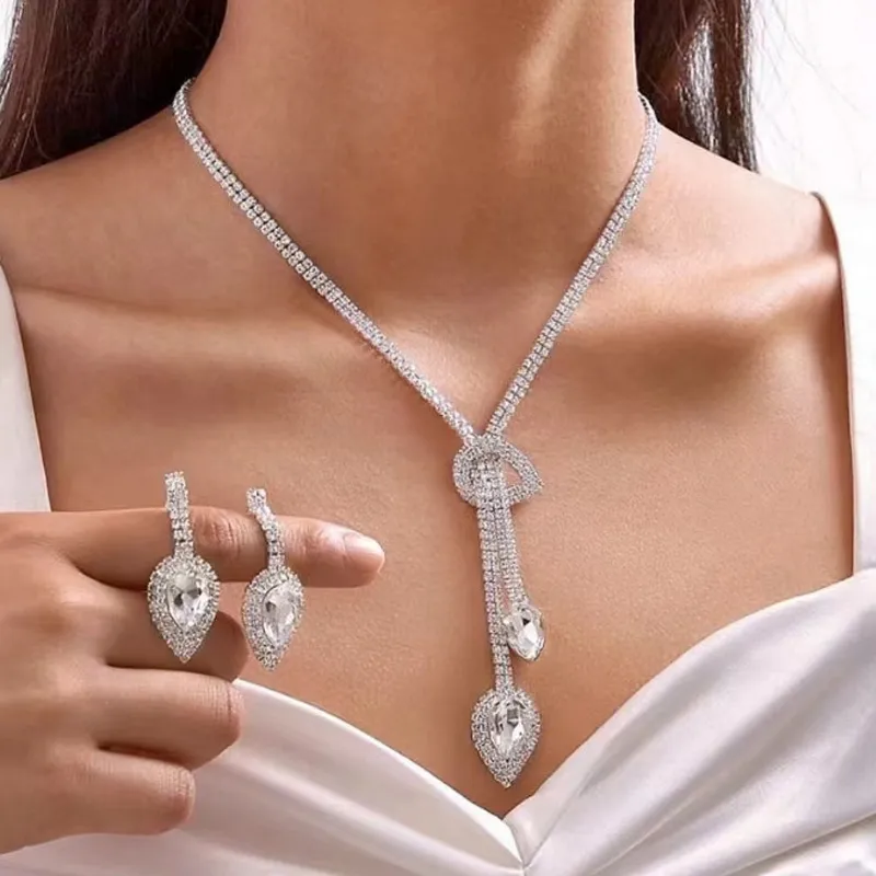 Elegante bruiloft Bruidsjuwelenset Women Crystal Watrop ketting oorbel sets cadeau voor liefde vriendin hoge kwaliteit