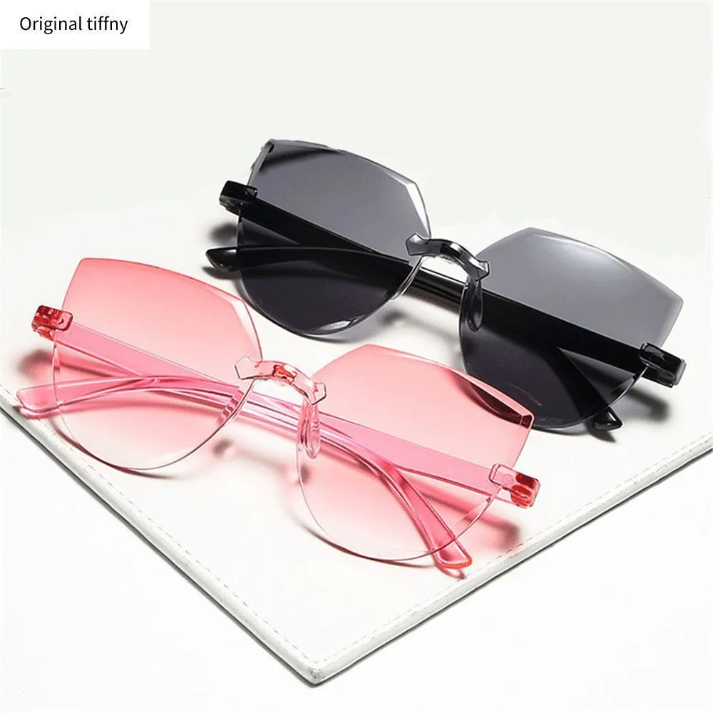 Ladies Cat Ear Solglasögon Frameless Jelly Transparenta Solglasögon Retro All-In-One Ocean Piece Candy Color Solglasögon 2022 Ny Y220427