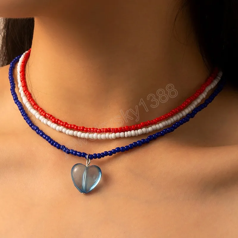 Collana girocollo alla moda a più strati con cuore d'amore per ciondolo donna con catene di perline colorate, gioielli per feste