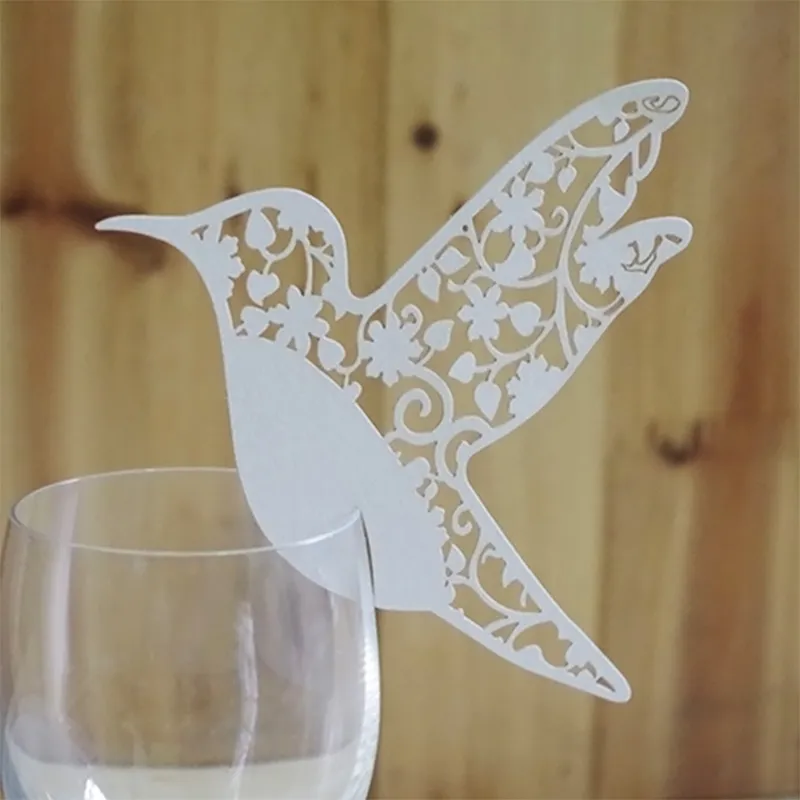 50 pcs Laser Cut Hummingbird Nome Place Cartões Bar Mark Mark Vinho Topper Partido de Casamento Decoração P11575