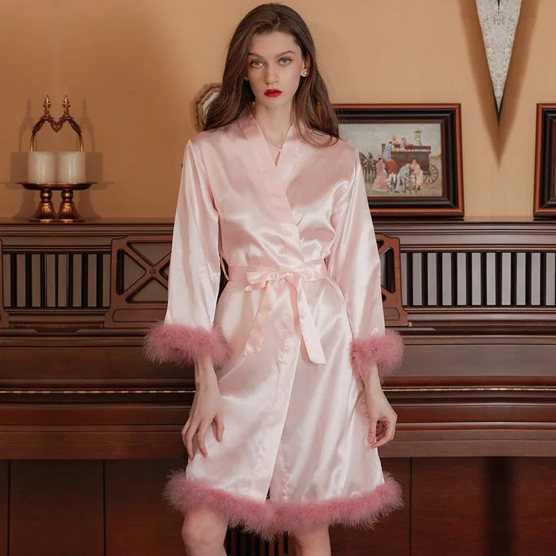 Feather Satin Silk Faux Fur Wedding Pink Robe With Fur For Women Perfect For Bridesmaids Bridal Parties And Bachelor Team Kimono G From Luolinko 14.71 DHgate.Com