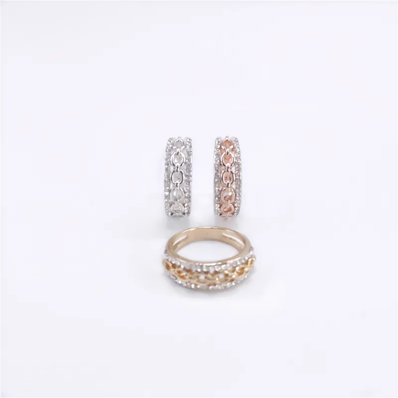 Modne nowe kryształka pierścienia hurtowni stylu mody pierścionki klastra 18k złote pierścienie dla kobiet