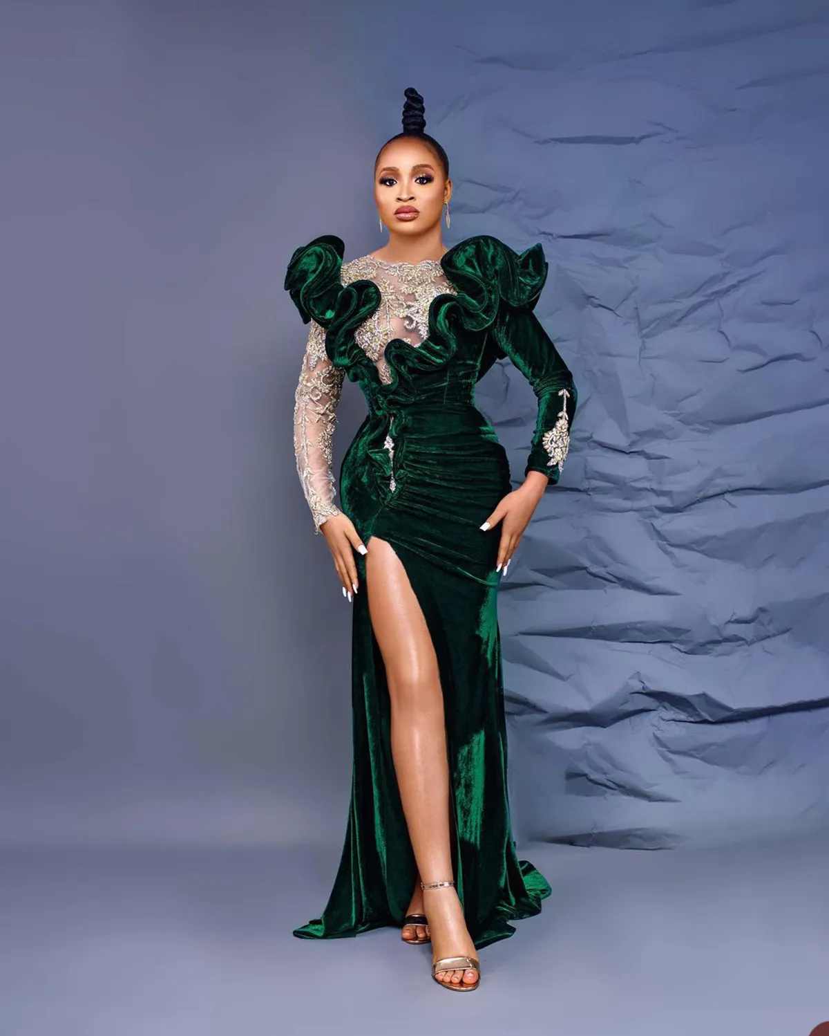 Dhgate Emerald Green Velvet Prom Dress Dark Green Velvet Evening Dress,  Long Sleeves High Neck Lace Hollow Formal Gown For Party, Prom