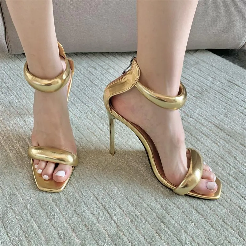 Sandálias de verão mulheres 11 cm de altura de altura estiletto branco fetiche de pé aberto sapatos de festa de casamento romam e tamanhos e tamanhos