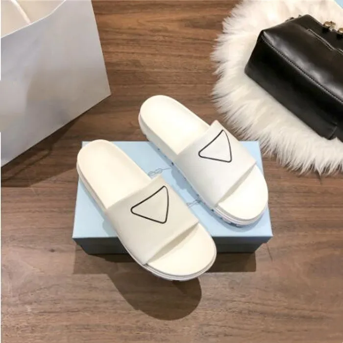 디자이너 2022 New Men 's Sandals Ladies Luxury Slippers 클래식 플로럴 다 마스크 슬리퍼 플랫 가죽 고무 플랫폼 플립 플롭 기어 고품질 샌들