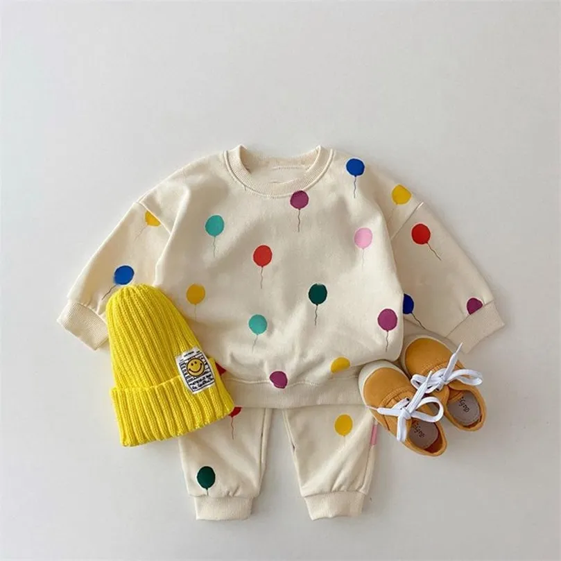 Peuter babykleding sets voor babyjongens set ballon sweatshirt+broek 2pcs outfit kinderen kostuum herfst winter 220507