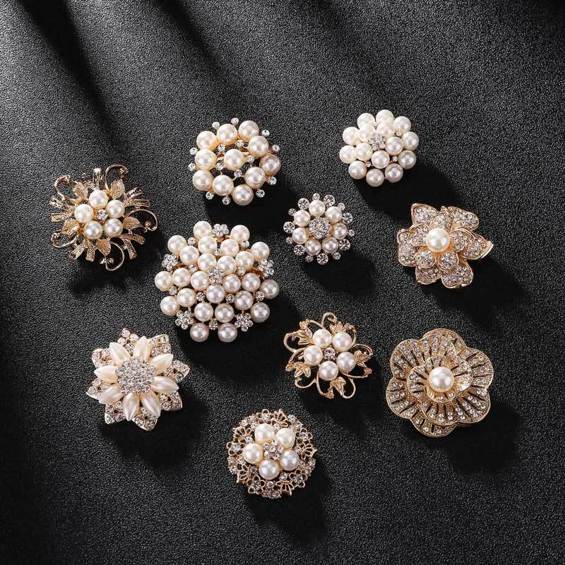 2022 Nieuw aankomst Paleis Stijl Charm Lady Designer Broches Pins For Fashion Women Party Sieraden Gift Hoge kwaliteit