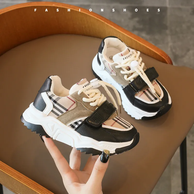 Çocuk Sneakers Çocuk Moda Lüks Ekose Yumuşak Alt Erkek Kız Orta Okul Spor Ayakkabı Koşu Kaymaz Işık Ayakkabı