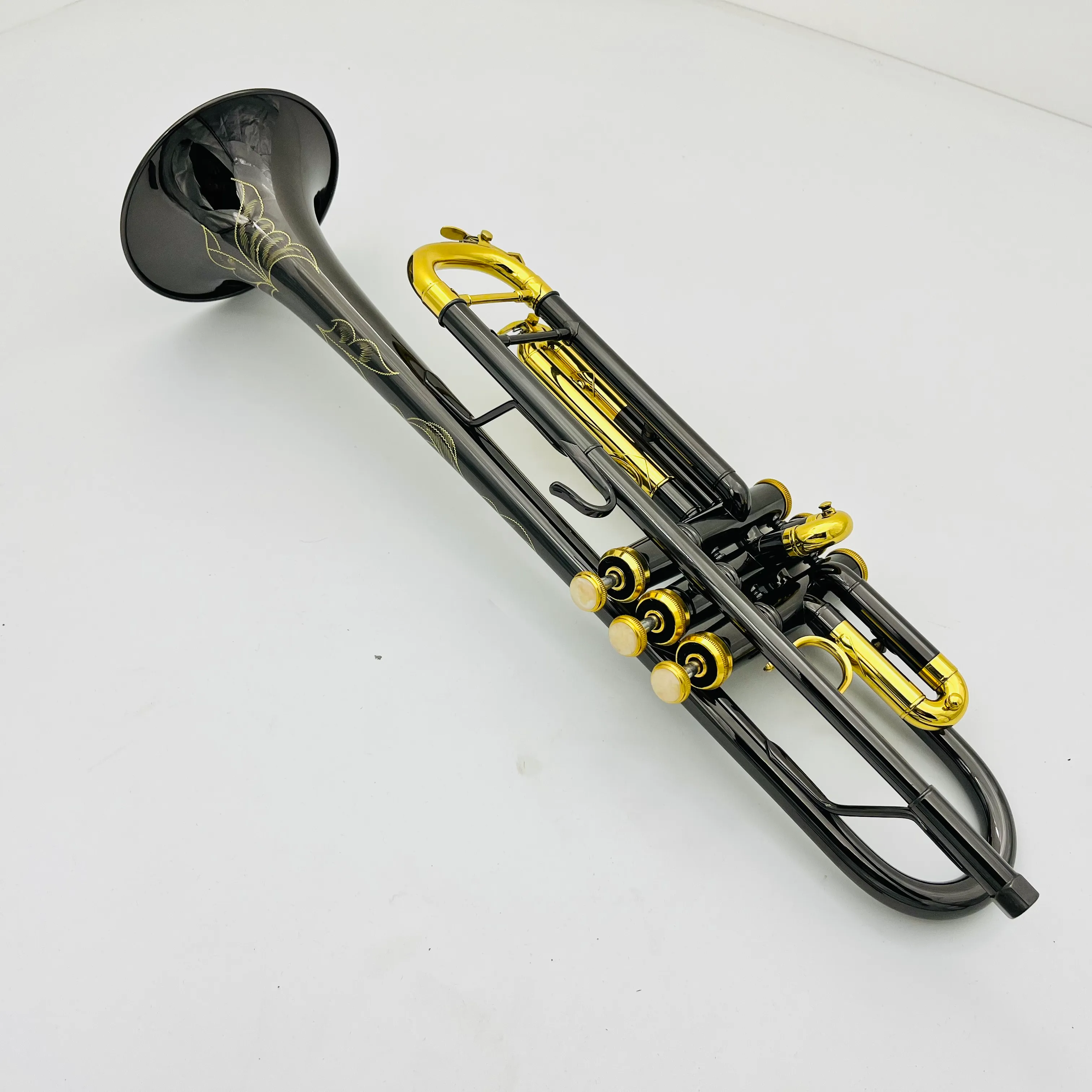 Cornet Trumpet BB Tune Black Plated 캐리 놋쇠 전문 놋쇠 목판 나무와 케이스 마우스 피스