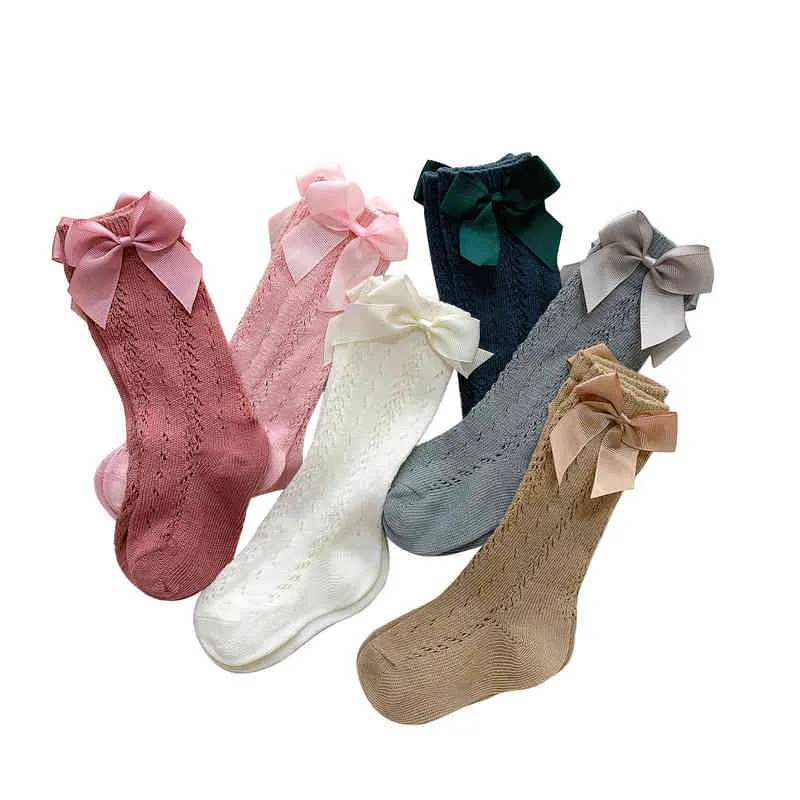 Småbarn Kneehigh Stockings Baby Girl Socks Arc Cotton Mesh Breattable Socks Summer Arc Hollow Spanish Style Long Socks J220621
