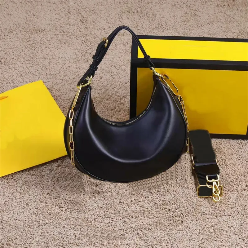 Designer Nano Graphy Genuine Leather Crescent Bags Handbags Bottom Gold Letter Wrist Bag Chains Straps Shoulder Bags Zip Closure Baguette Italy Pouch Half Moon Hasp