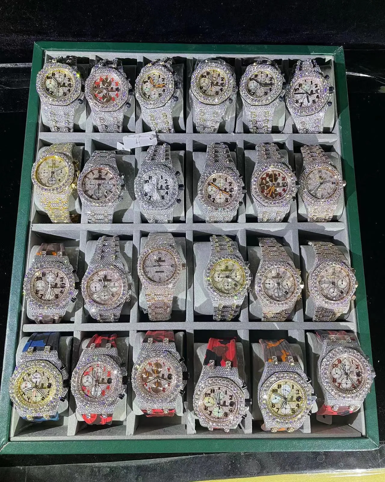 Luxusuhren Herrenuhr Designeruhren Hochwertige Uhrwerke Herrenuhren Moissanit-Uhr Iced Out-Uhr Diamantuhr Montre Automatische mechanische Uhr 103